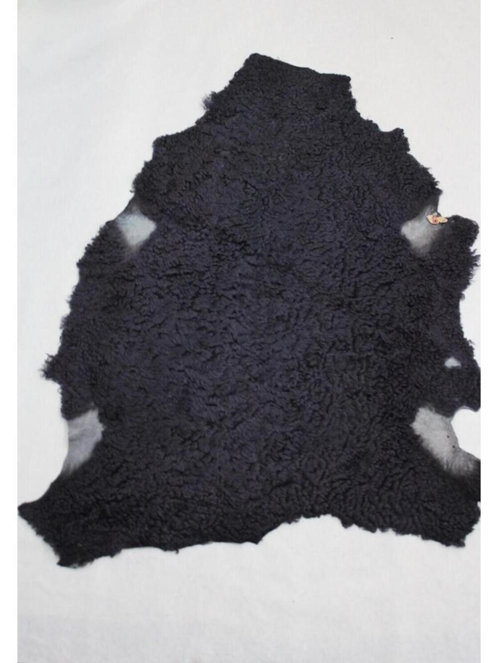 Showroom New Purple Lamb Fur Hide Fur Skin Rug Carpet 38" X 30"